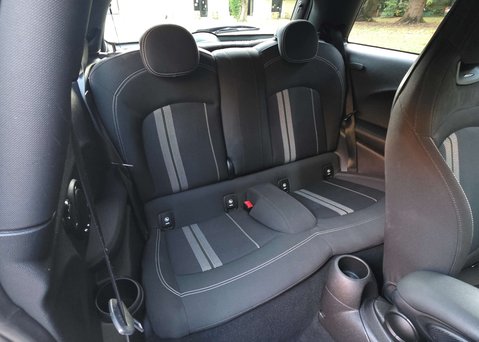 Mini Hatch 2.0 Cooper S Sport Auto 3dr 19