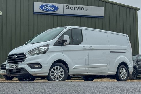Ford Transit Custom LWB L2H1 Low Roof Limited 300 Air Con Alloys Sensors EURO 6