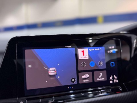 Volkswagen Golf 2.0 TSI R Hatchback 5dr Petrol DSG 4Motion Euro 6 (s/s) (320 ps) 43