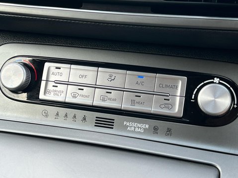 Hyundai KONA ULTIMATE 31
