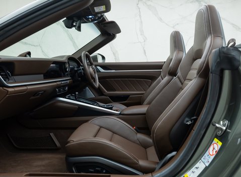 Porsche 911 Turbo S Cabriolet (992) 20