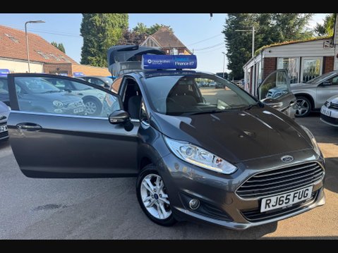 Ford Fiesta 1.25 Zetec Euro 6 3dr 30