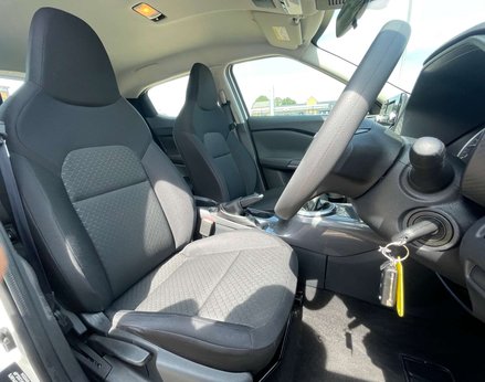 Nissan Juke 1.0 Juke Visia DiG-T 5dr 46