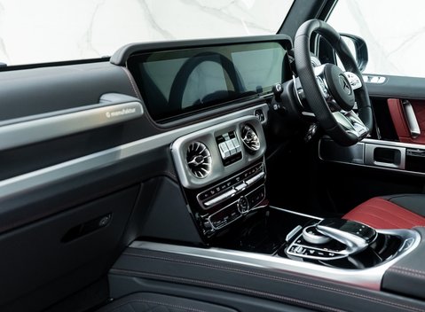 Mercedes-Benz G Class AMG G63 17