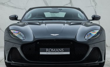 Aston Martin DBS Superleggera 10