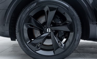 Bentley Bentayga V8 AZURE EWB First Edition 43