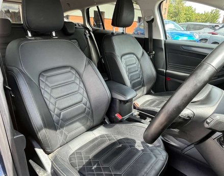 Ford Focus 1.0 Focus Active X MHEV Auto 5dr 65