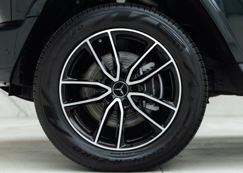 Mercedes-Benz G Class G400d AMG LINE PREMIUM PLUS 