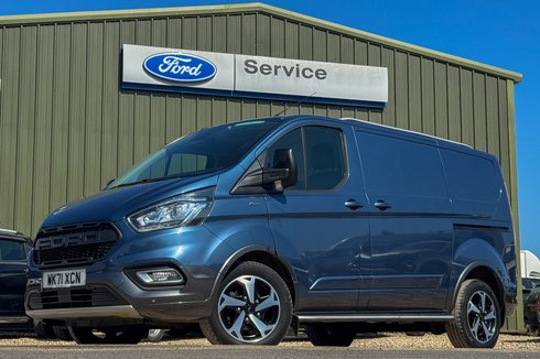 Ford Transit Custom AUTO SWB L1H1 Low Roof 300 Air Con Alloys Sensors Cam EURO 6 NO VAT