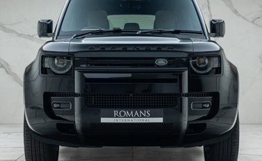 Land Rover Defender 110 D250 X-DYNAMIC HSE 7