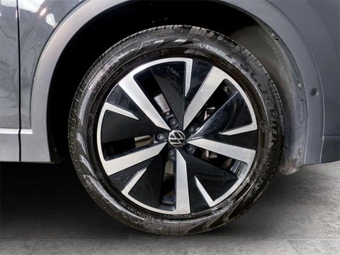 Volkswagen Tiguan 1.5 eTSI MHEV Elegance SUV 5dr Petrol Hybrid DSG Euro 6 (s/s) (150 ps) Heat 10