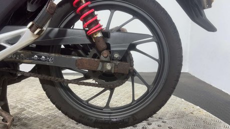 Honda CB GLR125 2017 RUNNING PROJECT BIKE 125CC CBF125 17K LEARNER BIKE 26