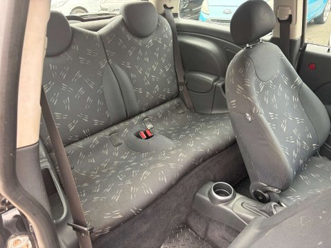 Mini Hatch 1.6 One 3dr 20