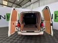 Volkswagen Transporter 2.0 Transporter T28 Highline TDI 3