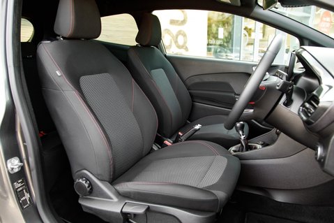 Ford Fiesta ST-LINE 23