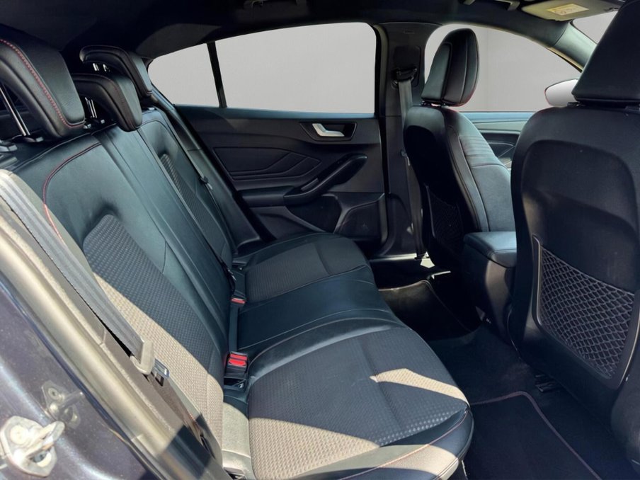 2020 Ford Focus — image 41