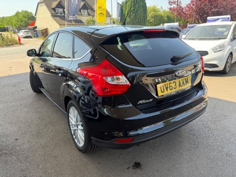 Ford Focus 1.6 Zetec Euro 5 5dr 2