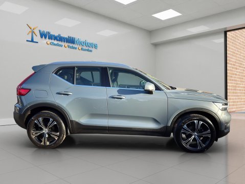 Volvo XC40 1.5 T3 Inscription Pro Euro 6 (s/s) 5dr 4