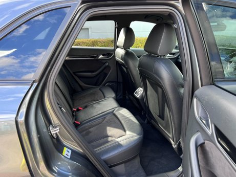 Audi Q3 1.4 TFSI CoD Black Edition S Tronic Euro 6 (s/s) 5dr 30