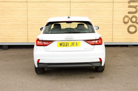 Audi A1 SPORTBACK TFSI TECHNIK 6
