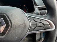 Renault Arkana ICONIC E-TECH 11