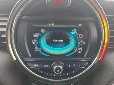 Mini Hatch 1.5 Cooper Auto Euro 6 (s/s) 5dr 46