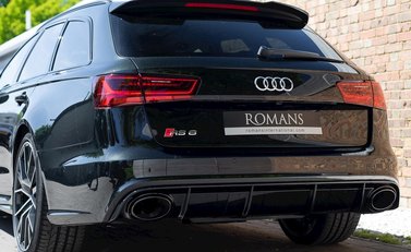 Audi RS6 Avant Performance 26