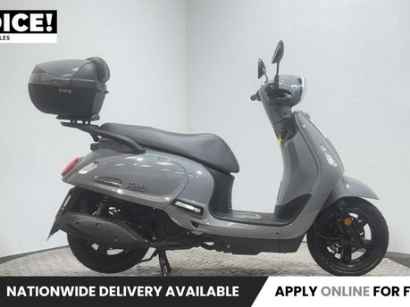 SYM Fiddle 2025 ONLY 2K 1 OWNER 125CC LEARNER SCOOTER WITH TOP BOX