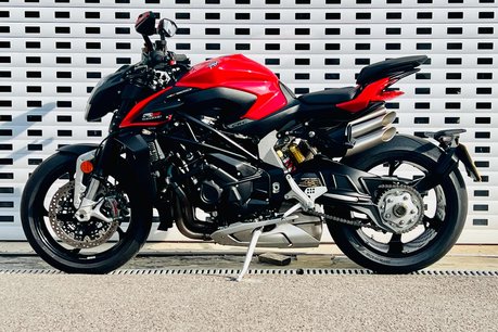 MV Agusta Brutale Brutale 1000 RS 27