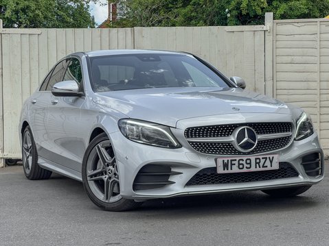Mercedes-Benz C Class 2.0 C300d AMG Line (Premium) Saloon 4dr Diesel G-Tronic+ Euro 6 (s/s) (245 4