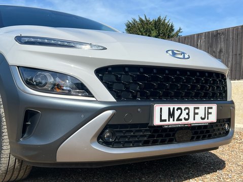 Hyundai KONA GDI PREMIUM 16