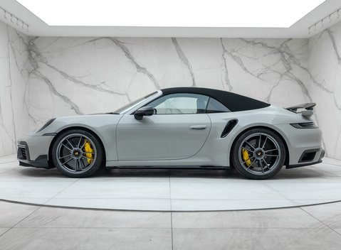 Porsche 911 Turbo S Cabriolet (992) 7