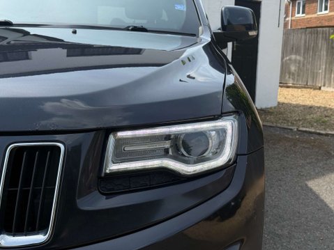 Jeep Grand Cherokee 3.0 V6 CRD Limited SUV 5dr Diesel Auto 4WD Euro 5 (247 bhp) 14