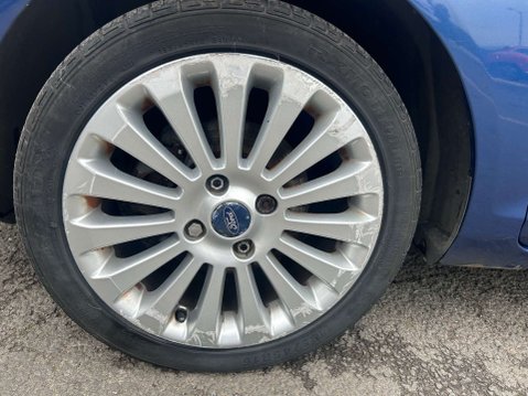 Ford Fiesta 1.4 Fiesta Titanium 96 5dr 25