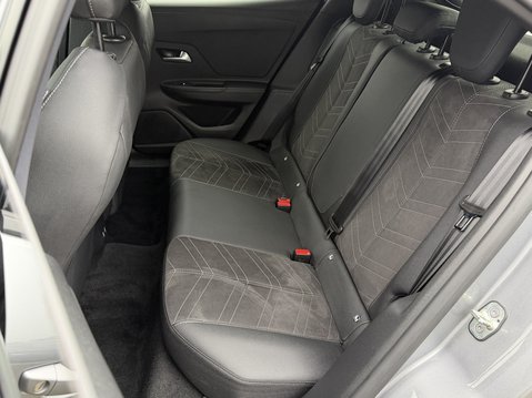 Vauxhall Mokka 1.5 Turbo D Ultimate 5dr 36