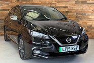 Nissan LEAF 40kWh Tekna Hatchback 5dr Electric Auto (150 ps) 1