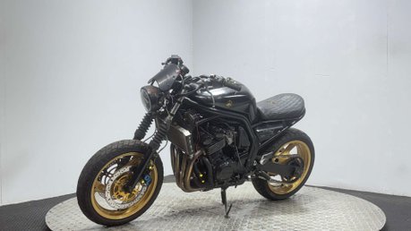 Yamaha FZS FAZER 1999 CUSTOM BUILD PROJECT BIKE 600CC SCRAMBLER 6