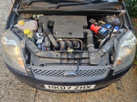 Ford Fiesta STYLE CLIMATE 16V 8