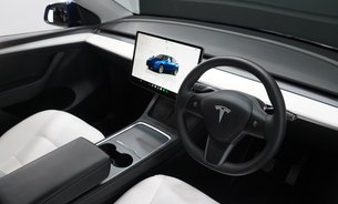 Tesla Model Y LONG RANGE AWD Comfort Suspension White Interior One Owner GROK AI VAT Q 2