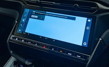 Aston Martin Vanquish V12 22