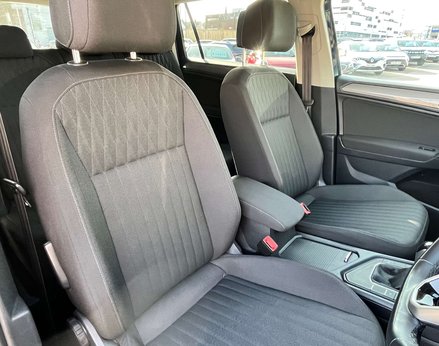 Volkswagen Tiguan 1.5 Tiguan Allspace Life TSi Semi-Auto 5dr 68