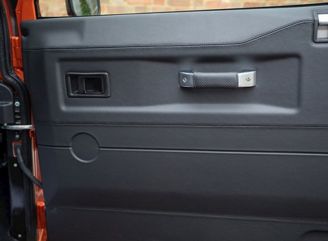 Land Rover Defender 110 Adventure Edition 21