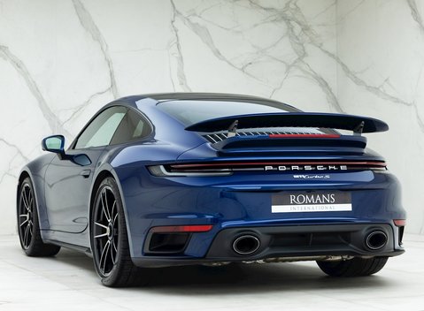 Porsche 911 (992) Turbo S 3