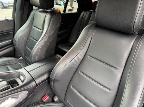 Mercedes-Benz GLE GLE 300 D 4MATIC AMG LINE PREMIUM 37
