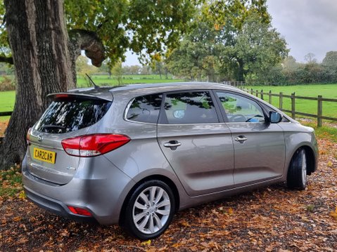Kia Carens 3 ECODYNAMICS CRDI 4