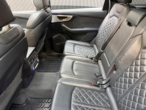Audi SQ7 4.0 TDI V8 Tiptronic quattro Euro 6 (s/s) 5dr 51