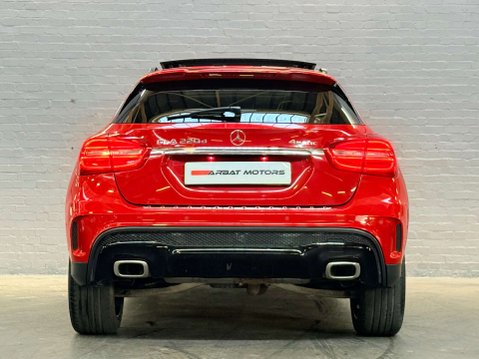 Mercedes-Benz GLA 2.1 GLA 220 D 4Matic AMG Line Premium+ Auto 4WD 5dr 17