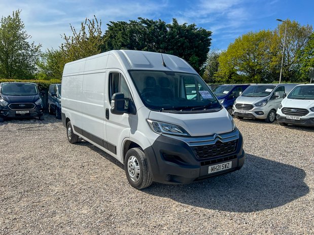 Citroen Relay LWB L3H2 (SOLD) Medium Roof Enterprise 35 Air Con Nav Sensors EURO 6 NO VAT 4