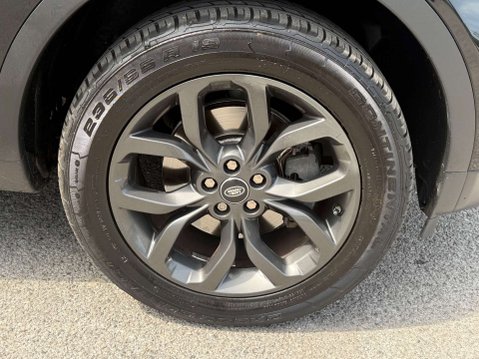 Land Rover Discovery Sport 2.0 Discovery Sport Landmark TD4 Auto 4WD 5dr 53