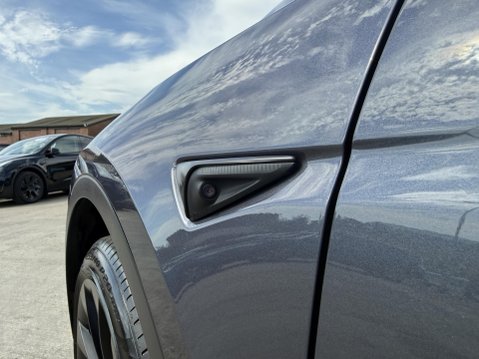 Tesla Model Y SUV 5dr Electric Auto RWD (346 ps) 46